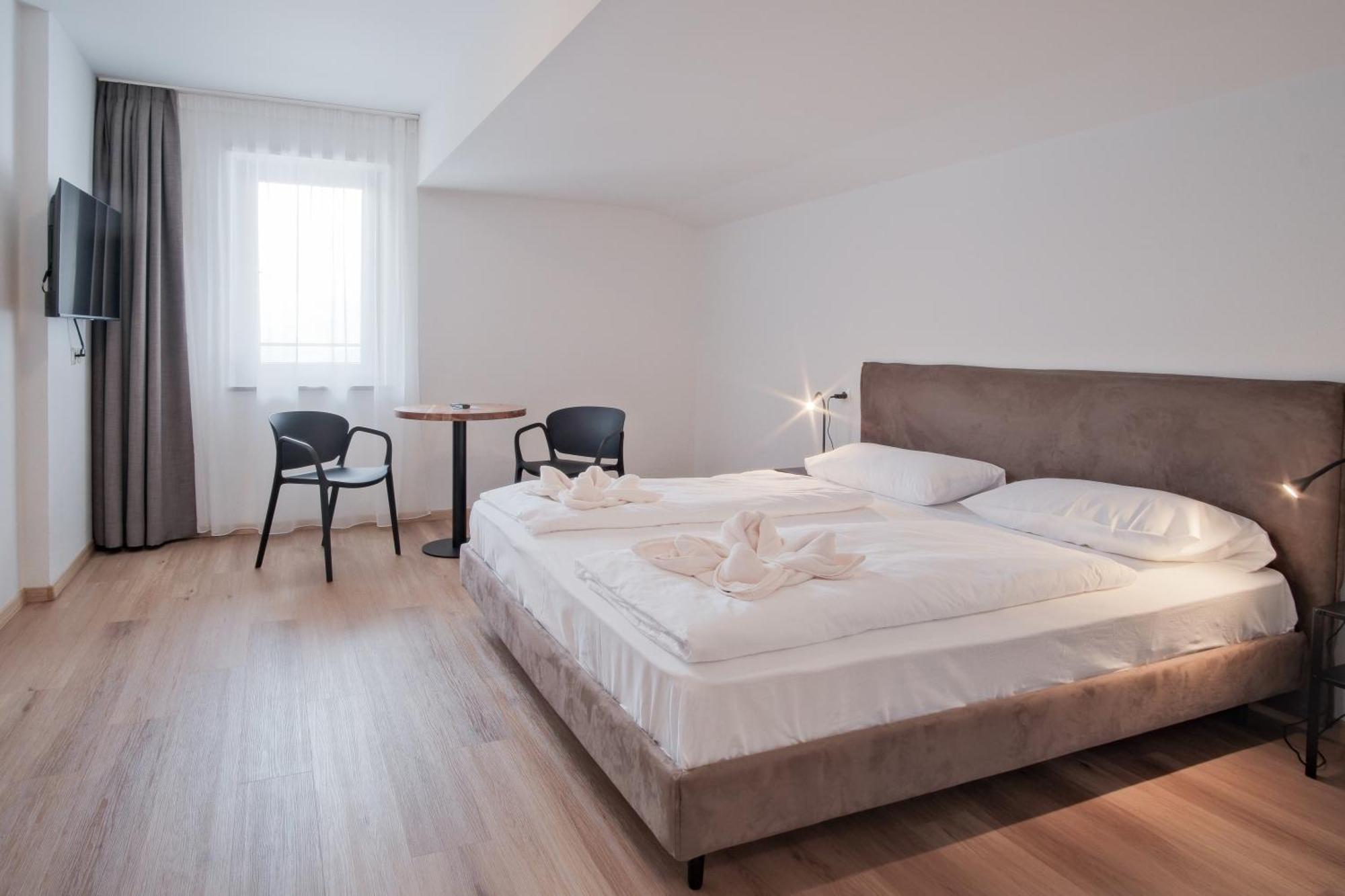 Almarett Bed & Breakfast *